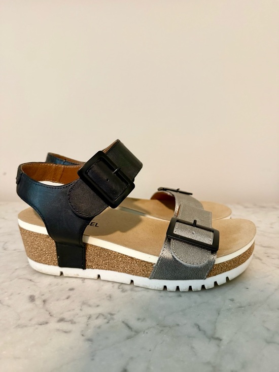 JOSEF SEIBEL Shoes - Josef Seibel Quinn 02 Wedge Sandal in Balsalt size 39